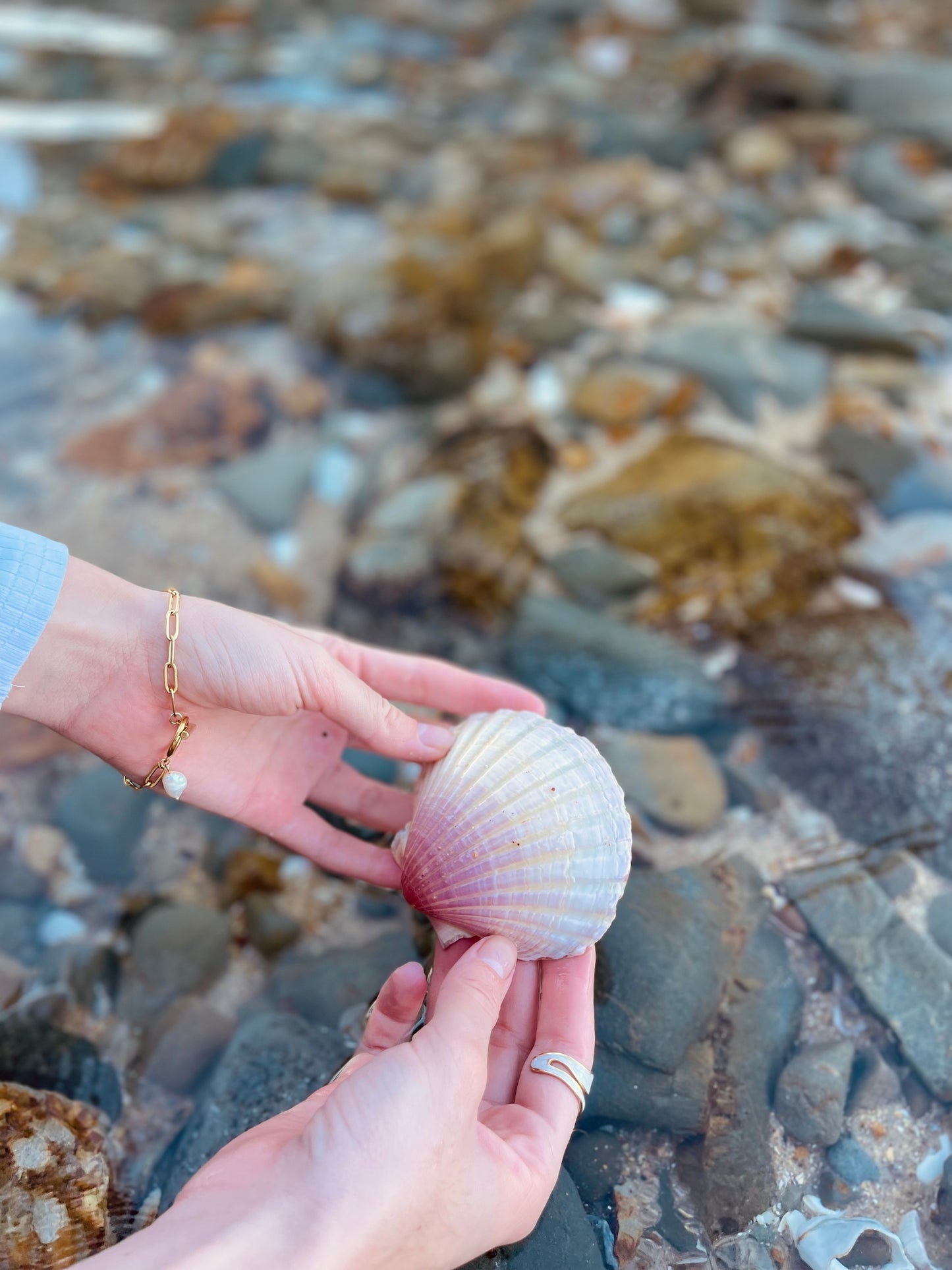 Golden Waves Pearl Bracelet